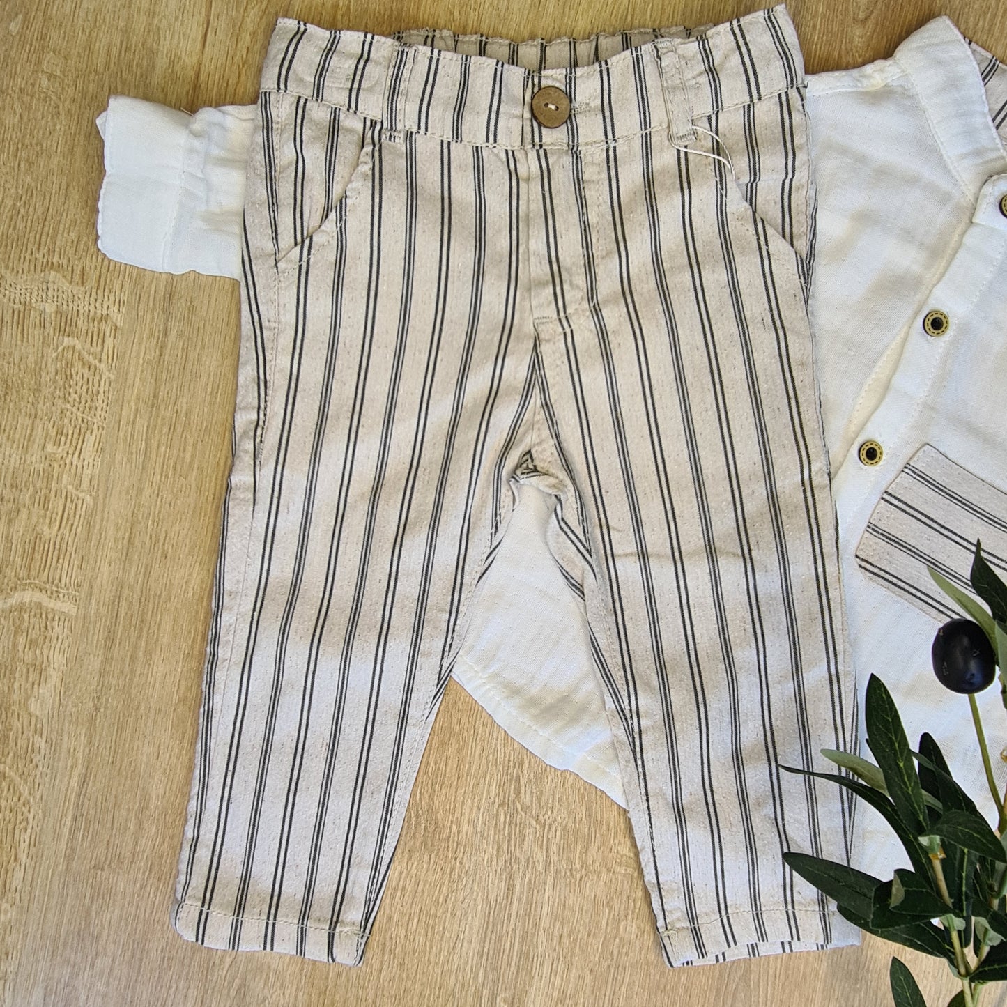 Stripped Linen Set