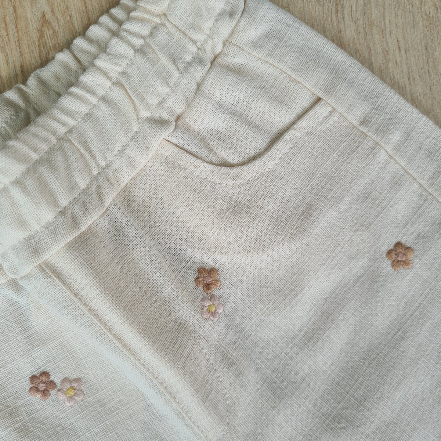 Floral Embroidery Pants