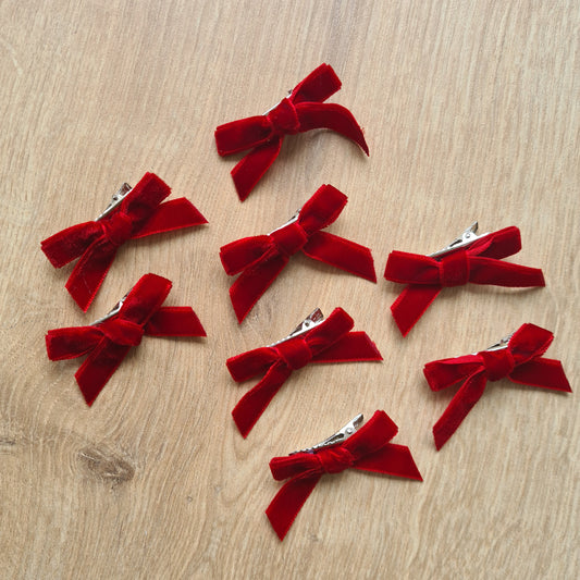Mini Red Bowknot Clips - Pack of 4