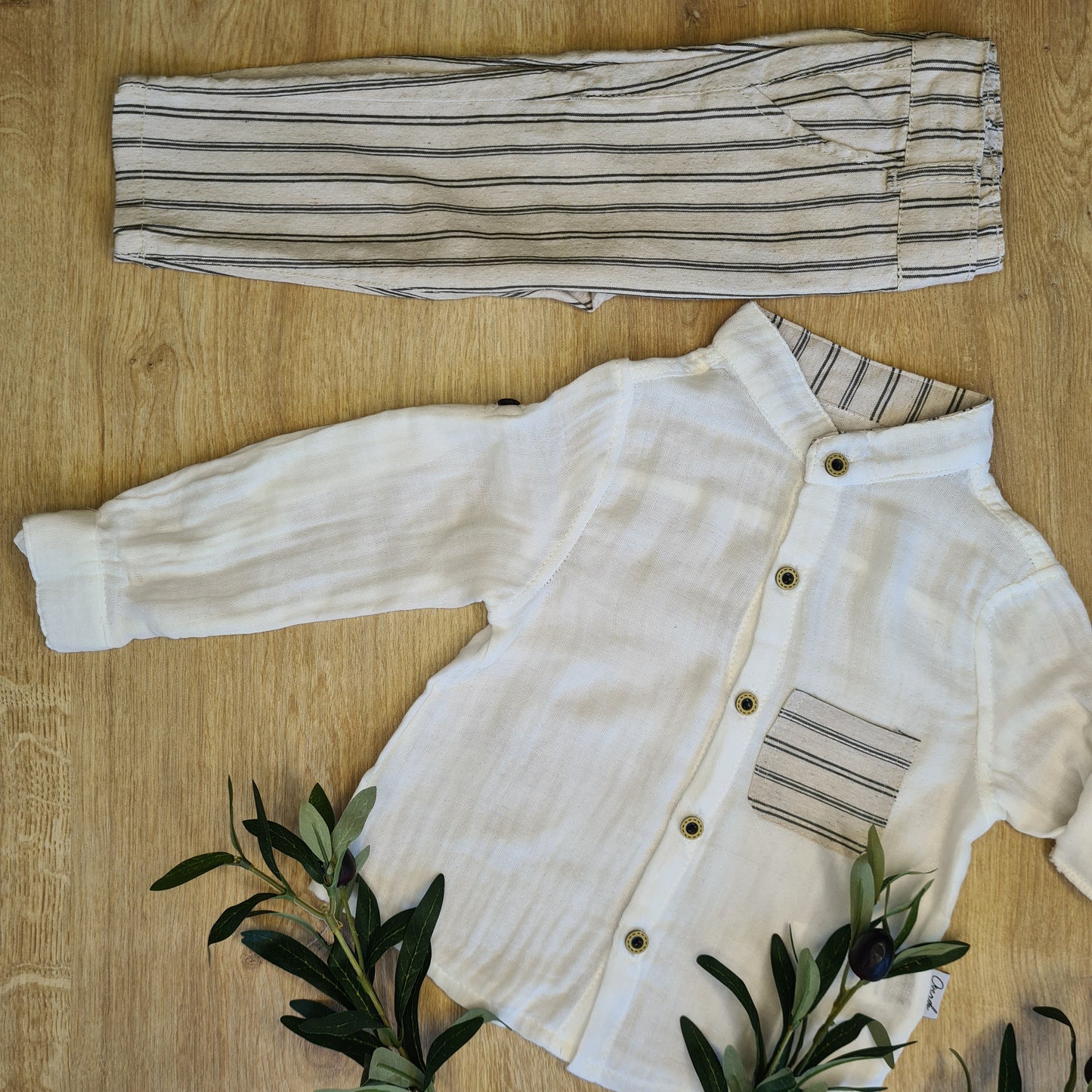 Stripped Linen Set