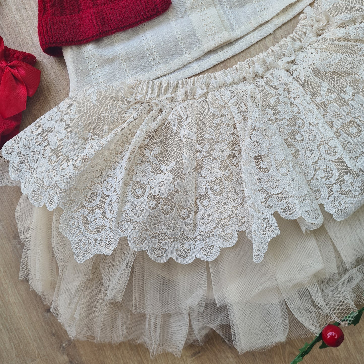 Holiday Lace Set